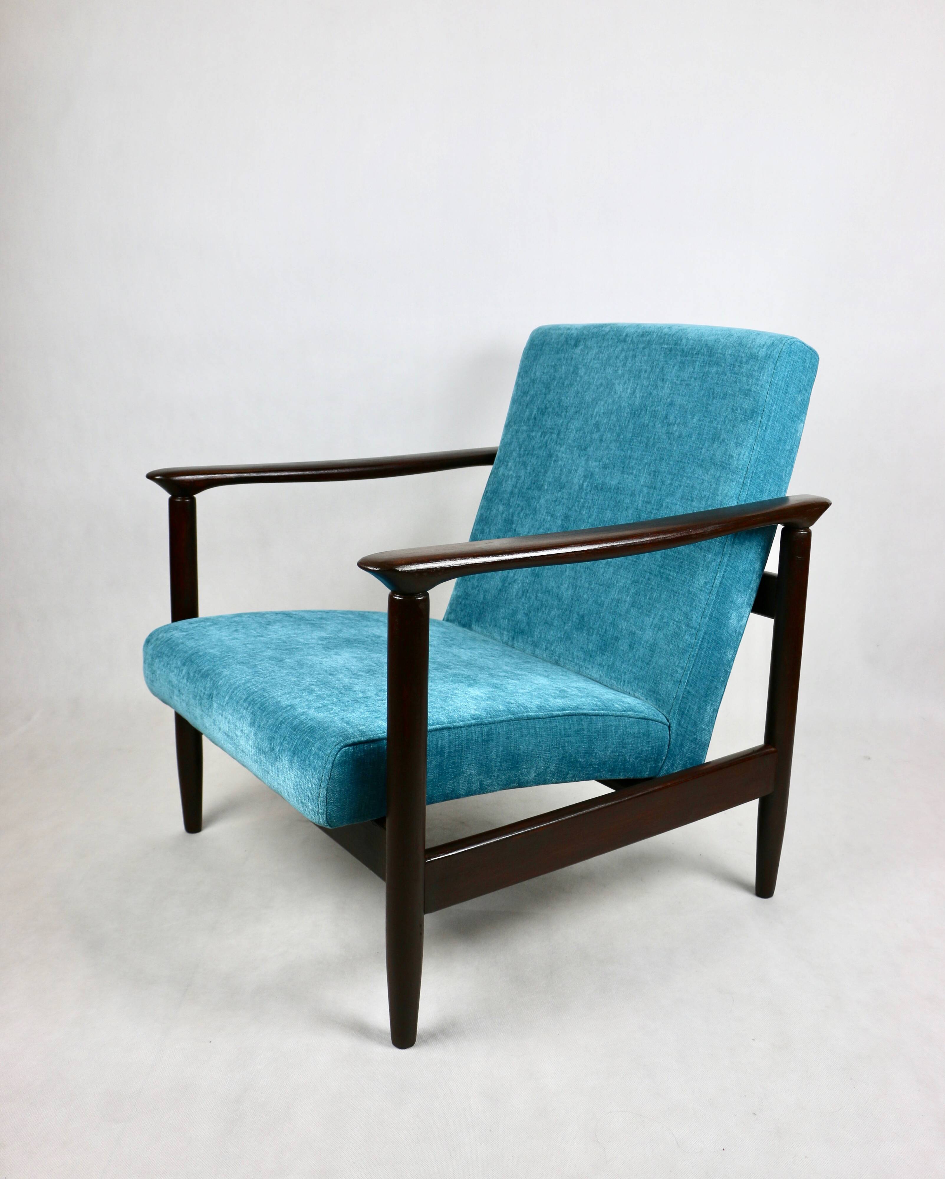 Fauteuil Blue Ocean GFM-142 attribué à Edmund Homa, années 1970