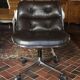 Fauteuil cuir Charles Pollock