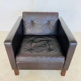 Vintage retro Danish club chair in brown leather by Erik Jørgensen