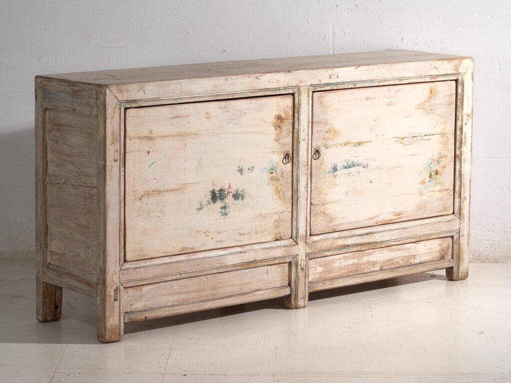 Buffet ancien peint en bois d’orme – Chine, vers 1900