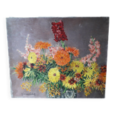 Antique oil painting depicting a bouquet of flowers