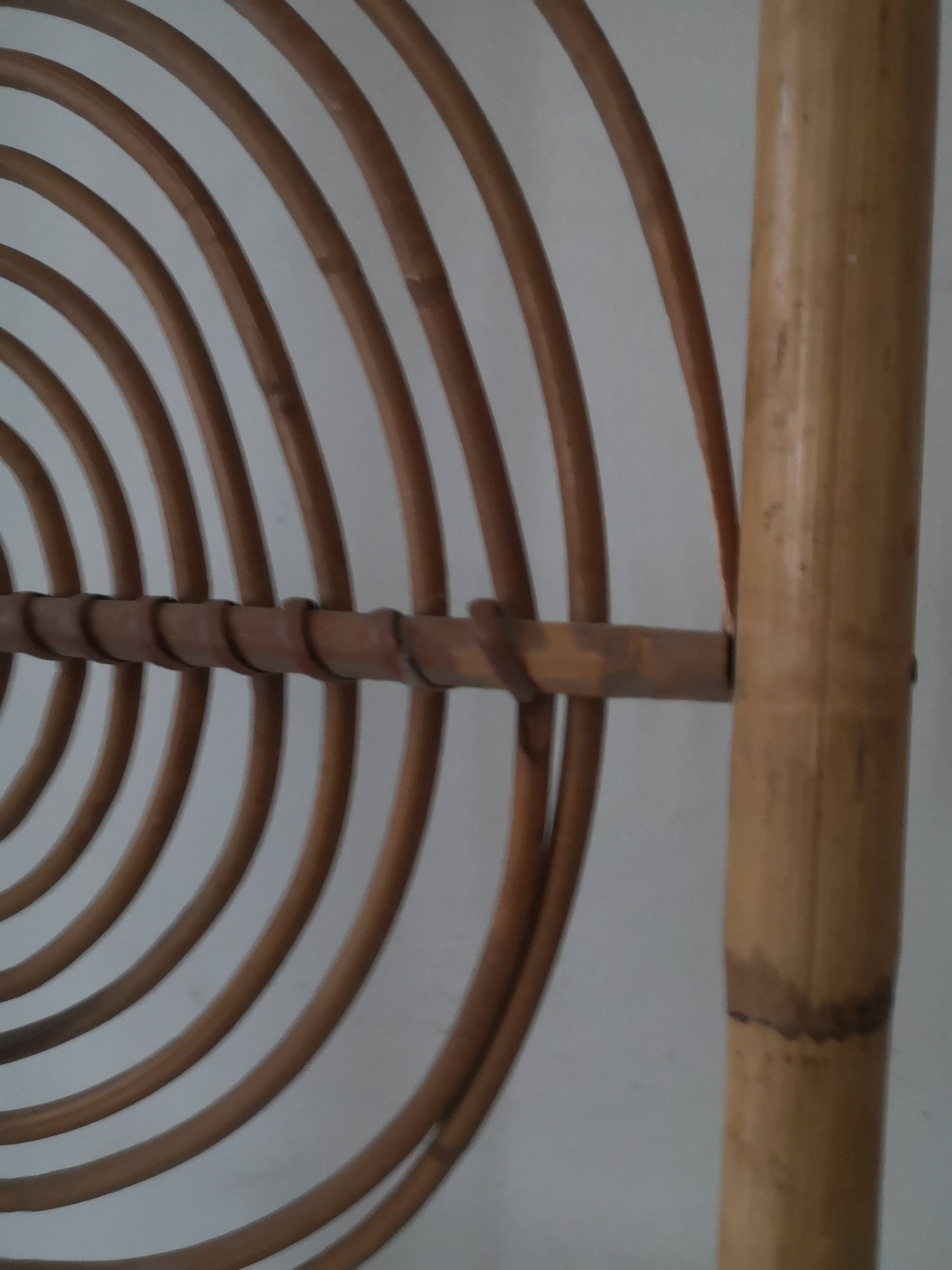 Peacock screen in rattan and bamboo