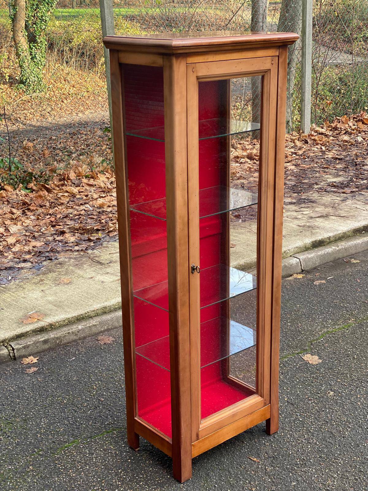Louis Philippe display cabinet in solid wood and burgundy velvet from the 20th century