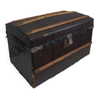 Coffre en bois