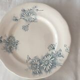 Four Marguerite plates