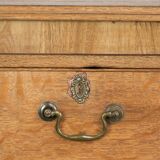 Large antique English blonde oak chest of drawers from the 18th century