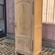 Armoire d'internat Louis XV rénovée en chêne brut bonnetière Riskoff