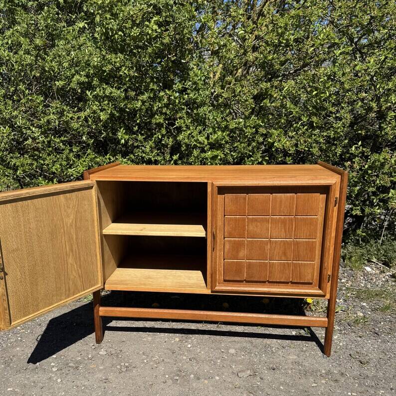 Oak sideboard, Henry Kjaernulf style, 1960-70, Danish design. Mid-century modern style