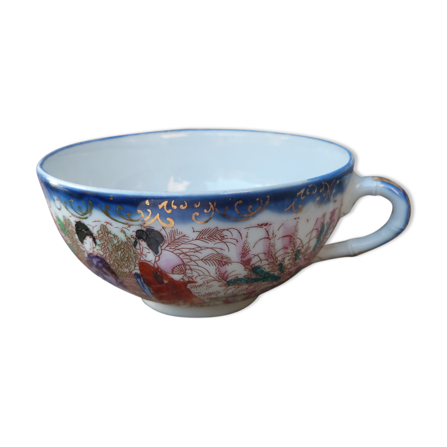 Former Japanese porcelain teacup Kutani Geisha