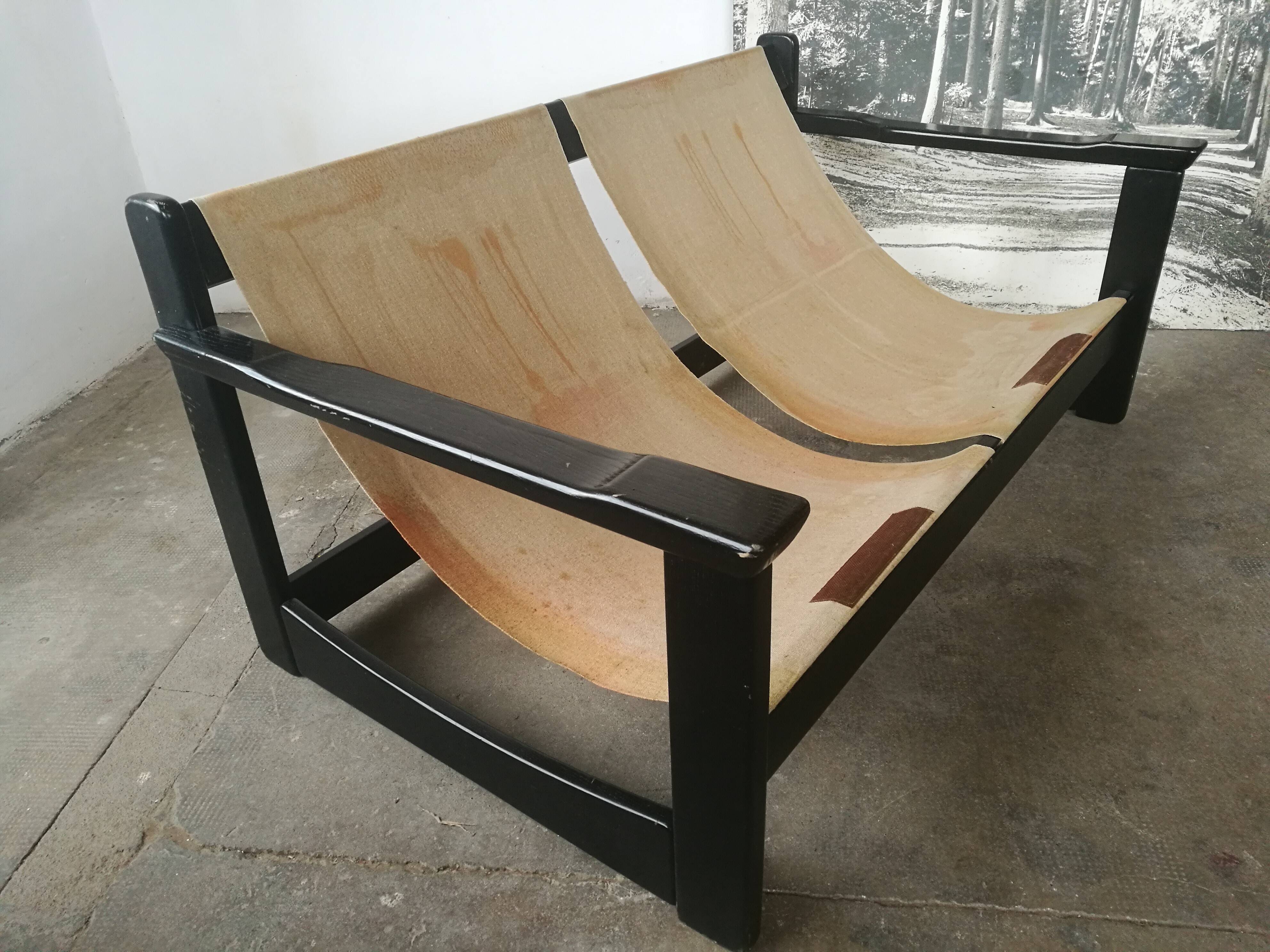 Modernist sofa from the 70s, 80s