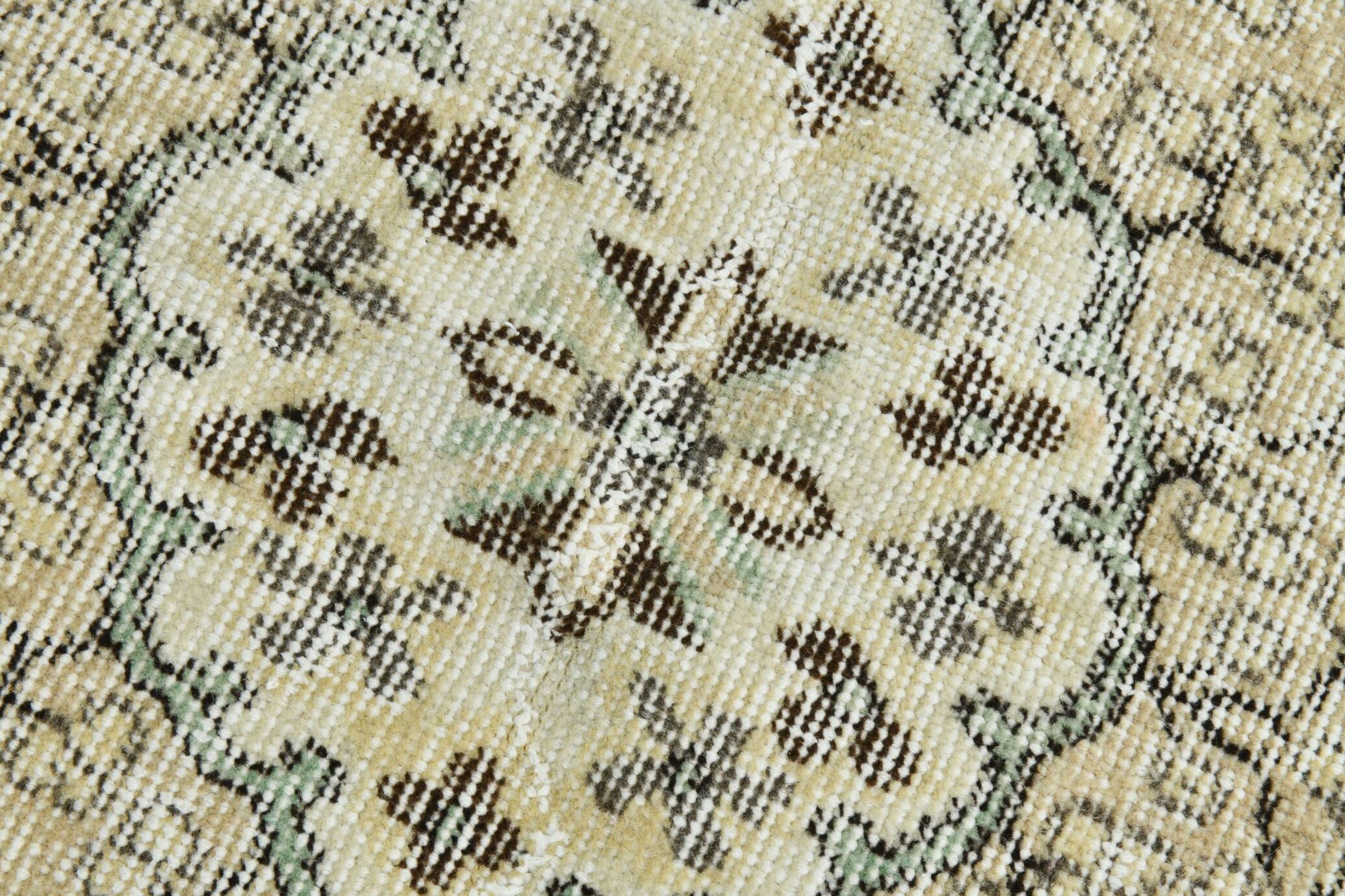 6x9 Light Green & Beige Turkish Vintage Rug, 173x267Cm