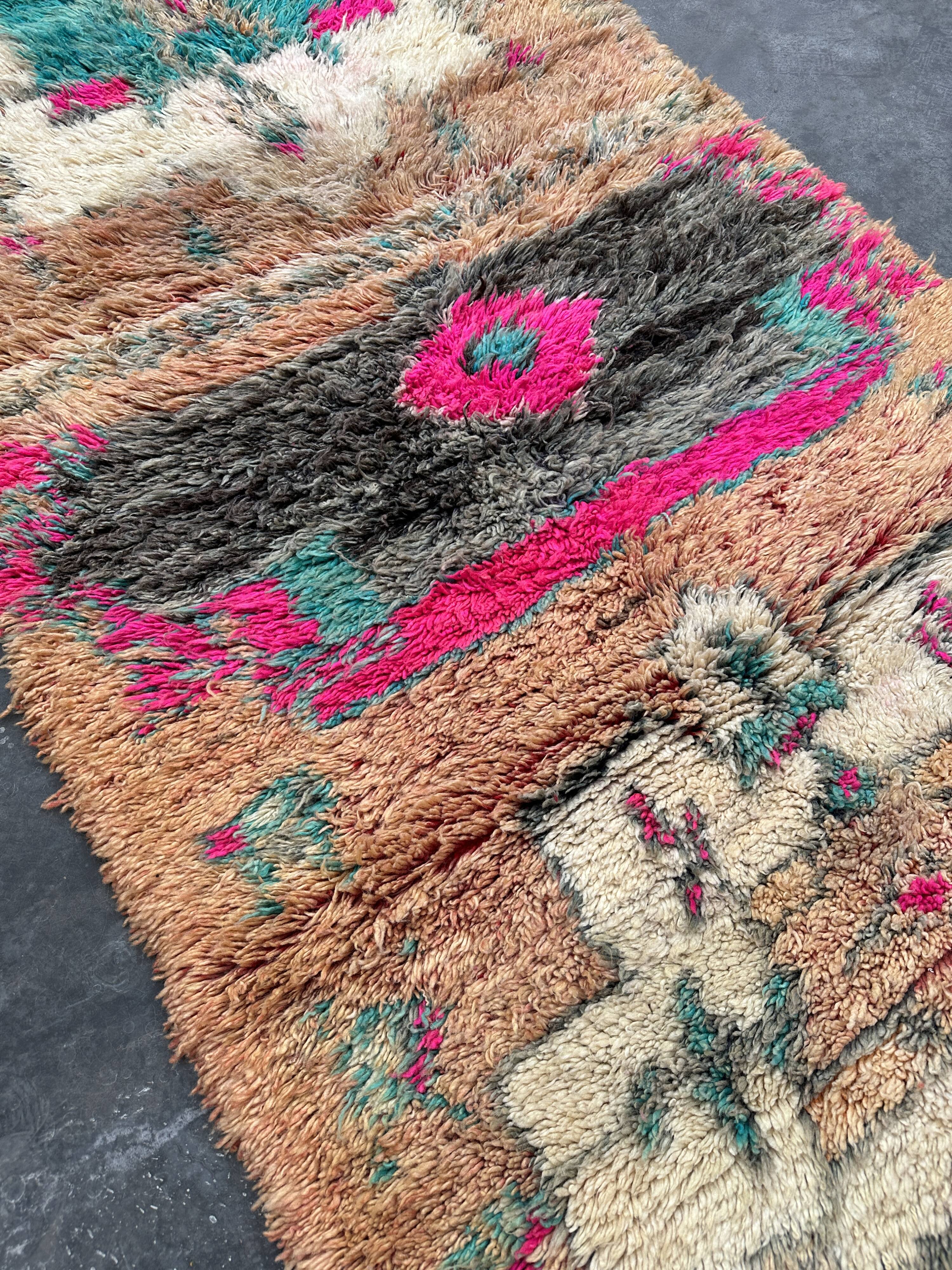 Moroccan carpet - 120 x 298 cm