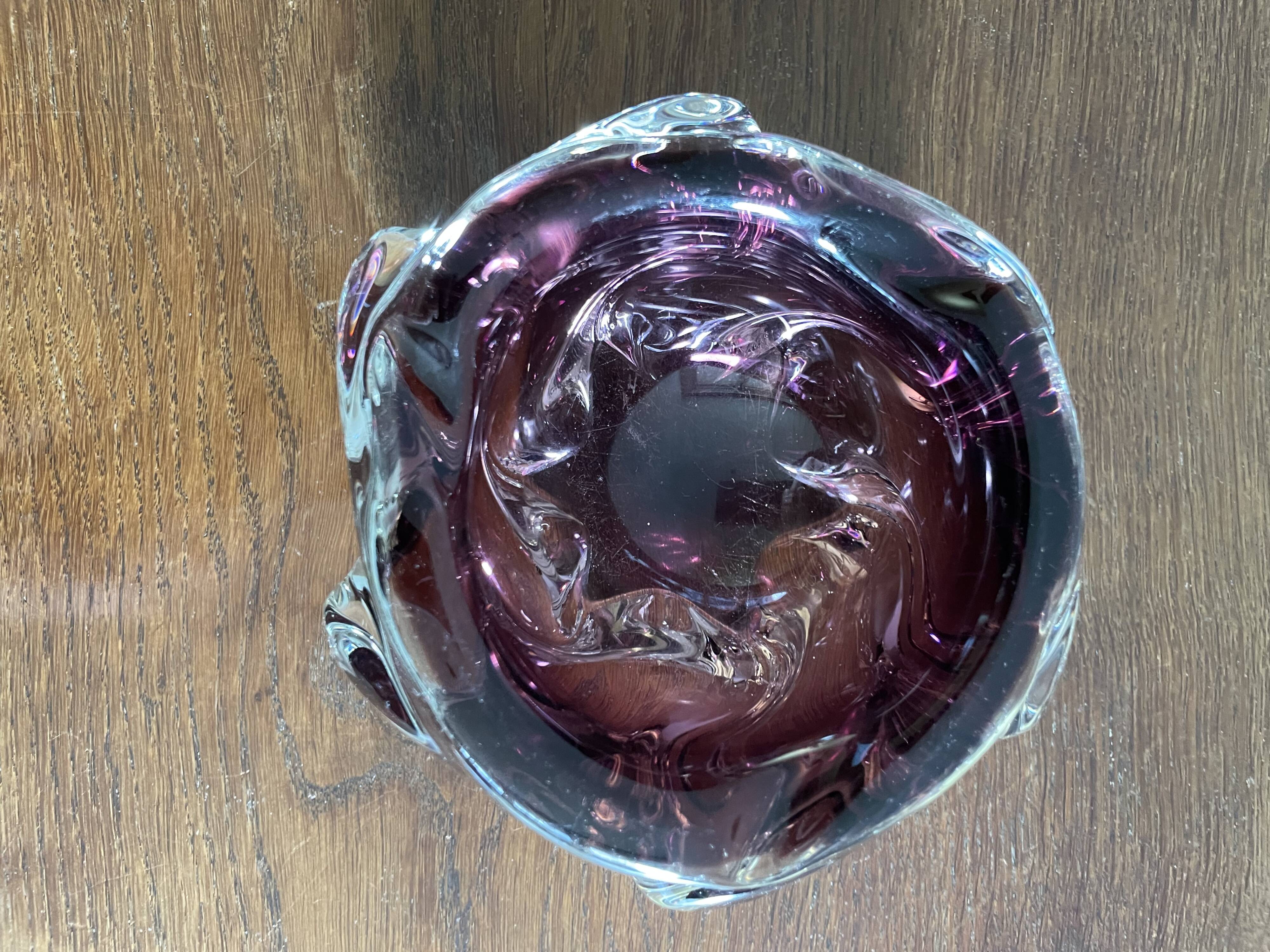 Dark purple glass ashtray with wavy pattern, Murano