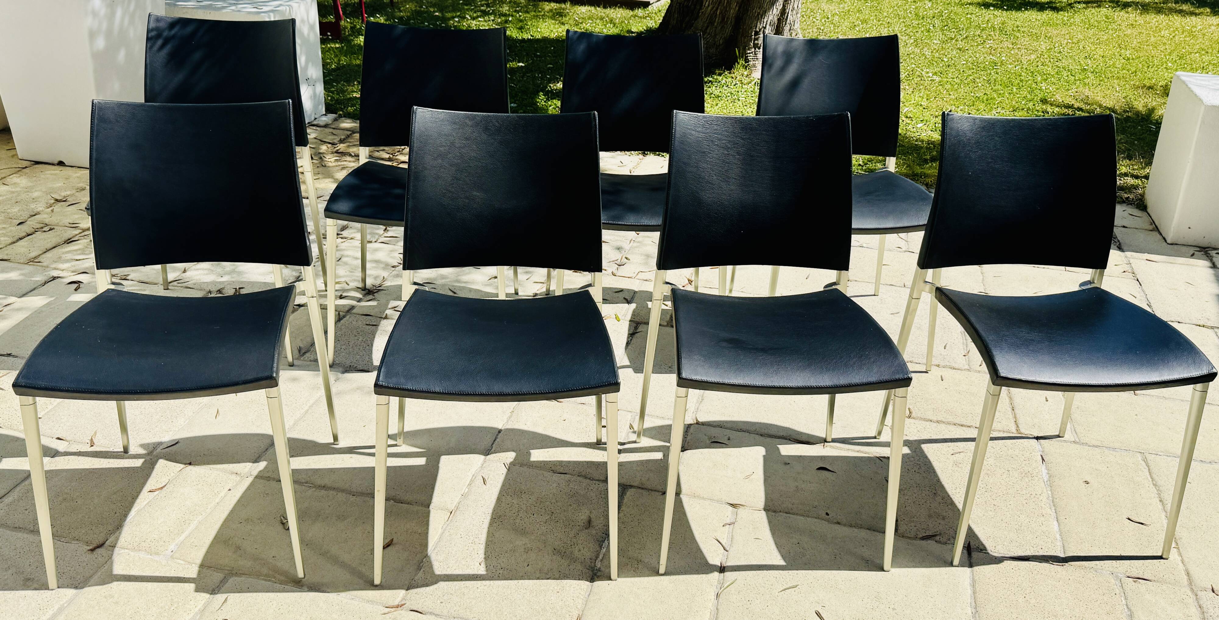 Lot de Chaise Sand 447 cuir noir Desalto