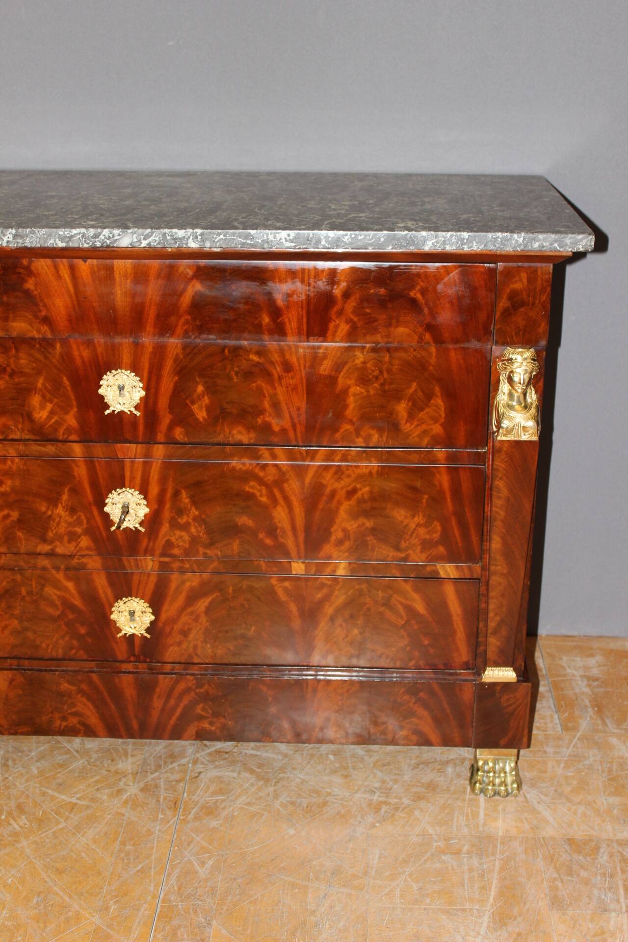 Commode Retour d'Egypte en acajou début XIX