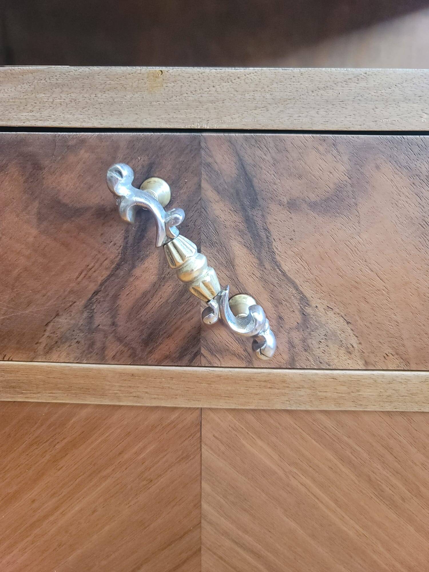 Table de chevet restaurée