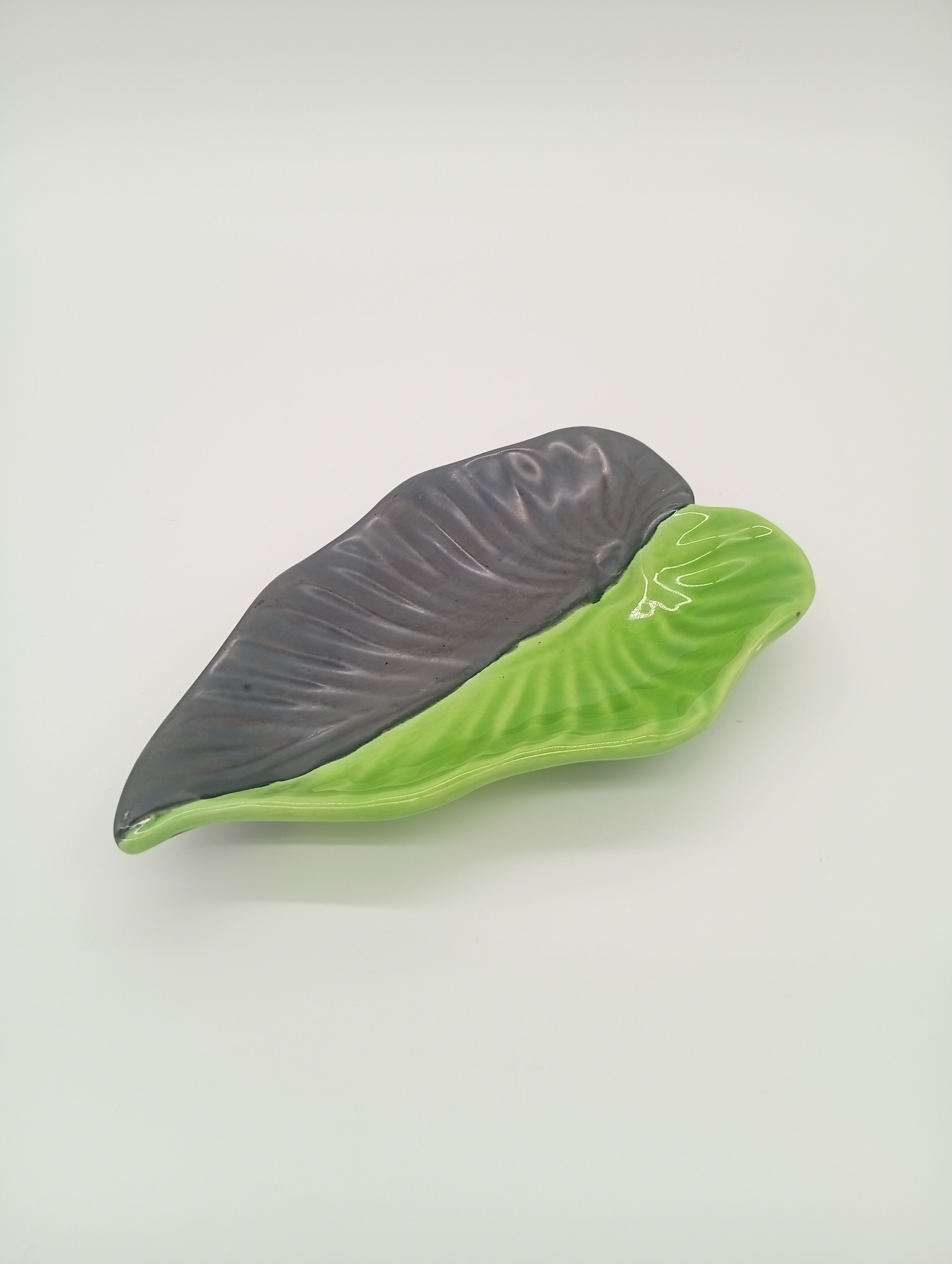 SAP Vallauris Vintage Leaf Bowl Two-Tone Ceramic Green Black 50s 60s