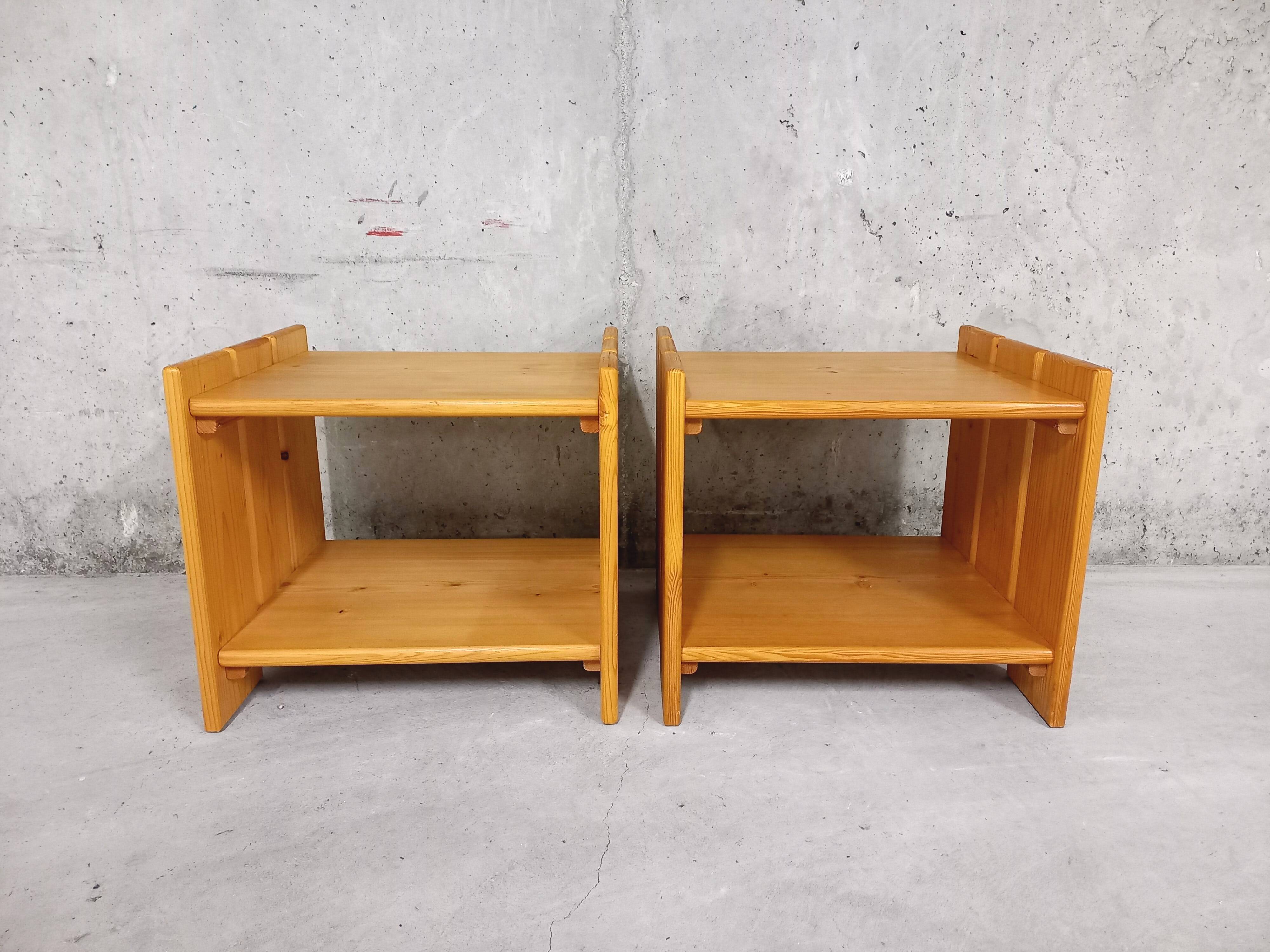 Pair of vintage pine bedside tables 70s 80s