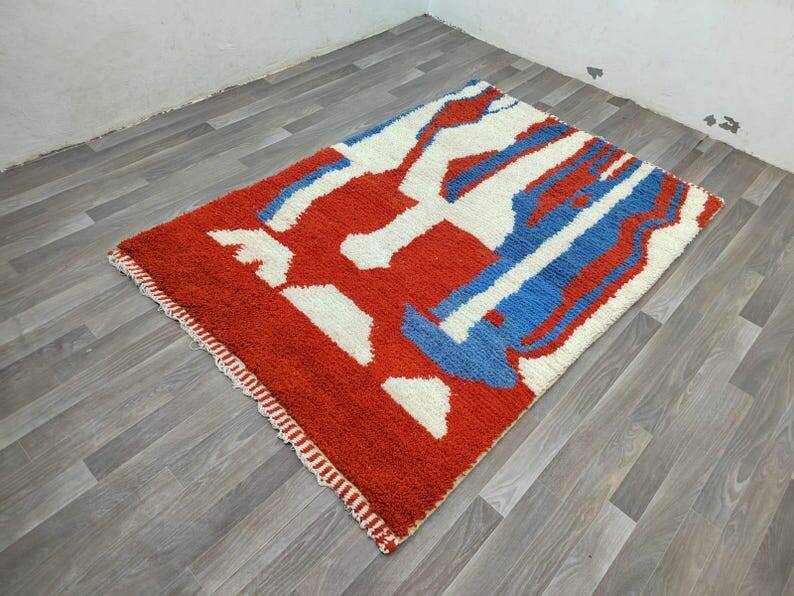 Off-white Moroccan rug with colorful patterns, 200cm x 300cm