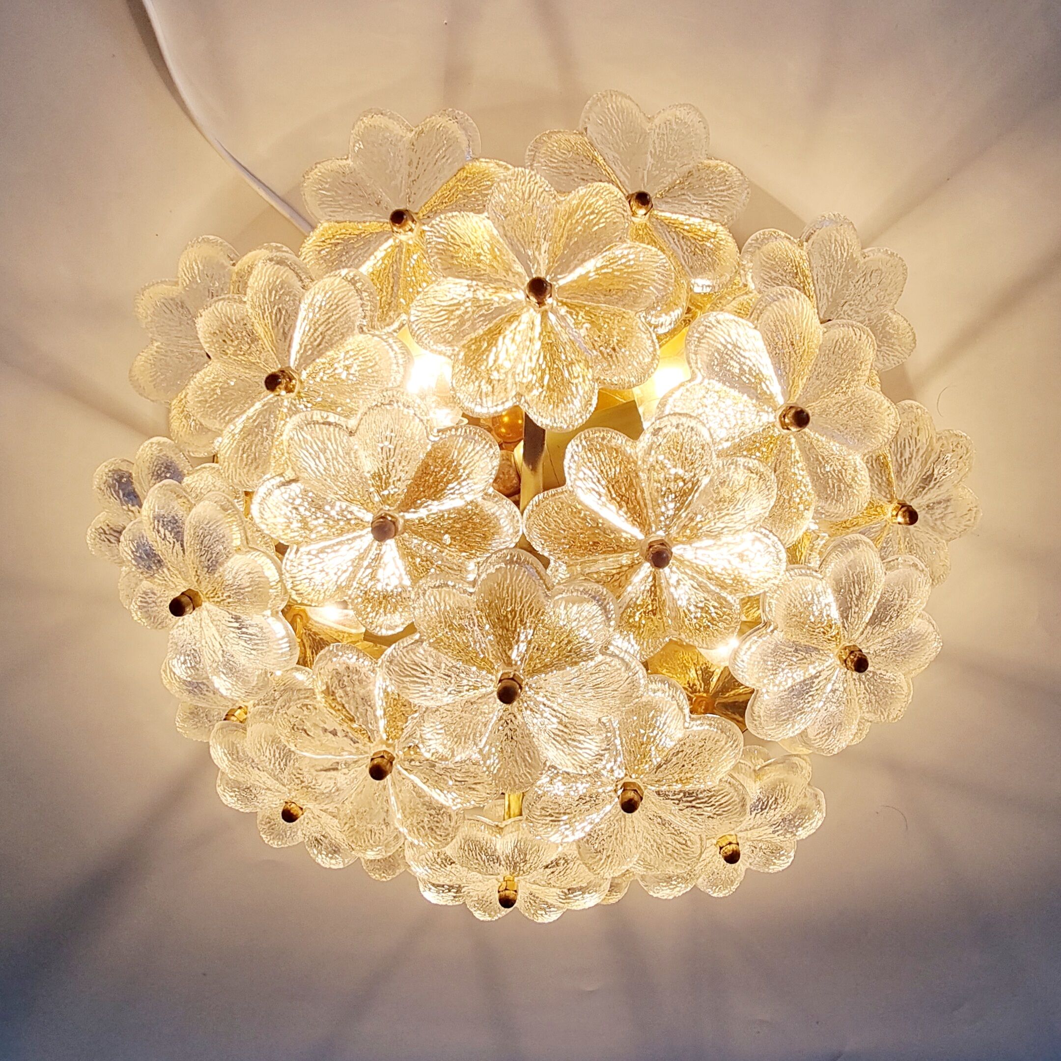 Mid-century floral ceiling light in Murano glass by Ernst Palme, Germany, 1970s