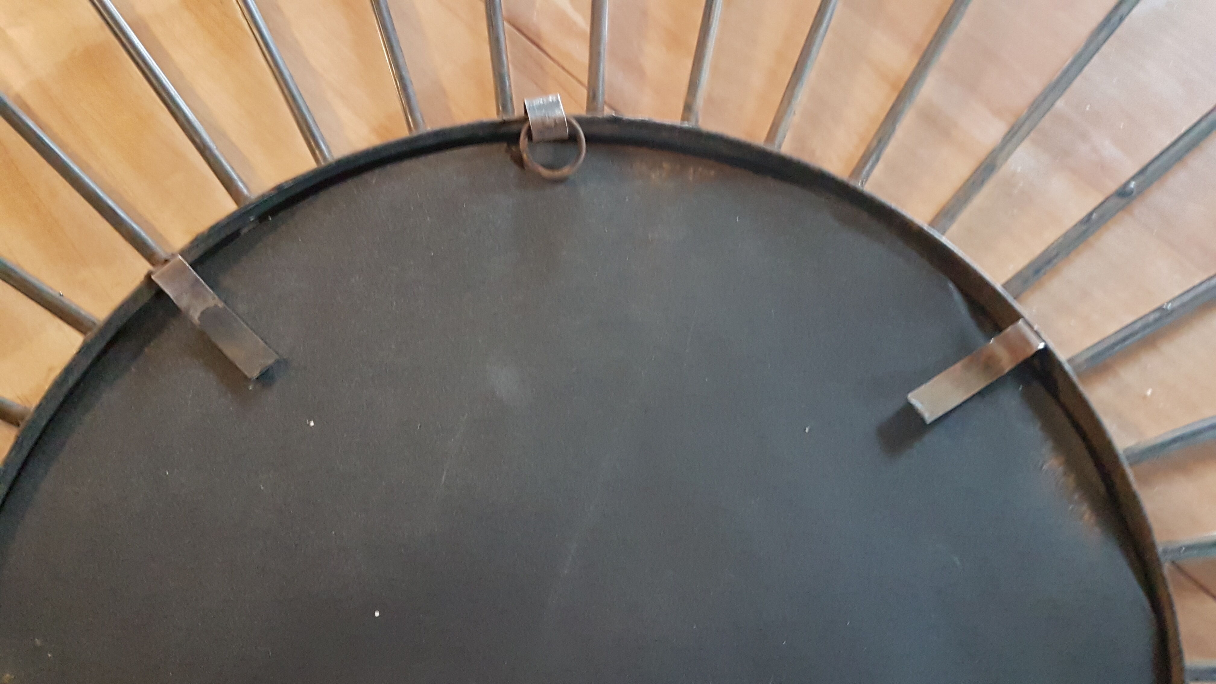 Former witch diameter 73cm wrought iron mirror