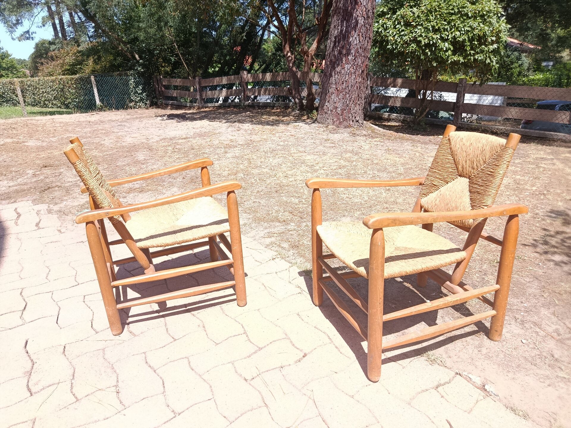 Armchairs no21 Charlotte Perriand