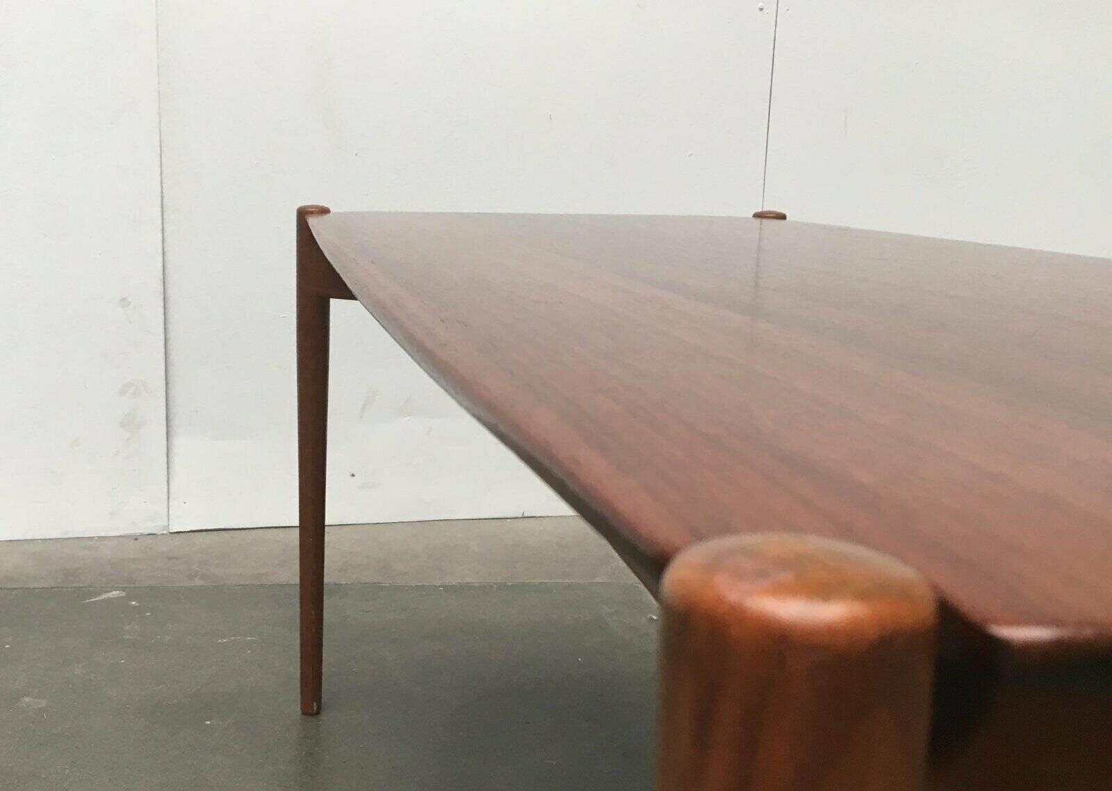 Mid-Century German coffee table series 400 in teak by Hartmut Lohmeyer for Wilkhahn, 1950s.