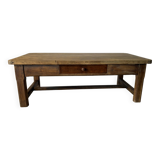 Table basse ancienne en bois brut, style campagne