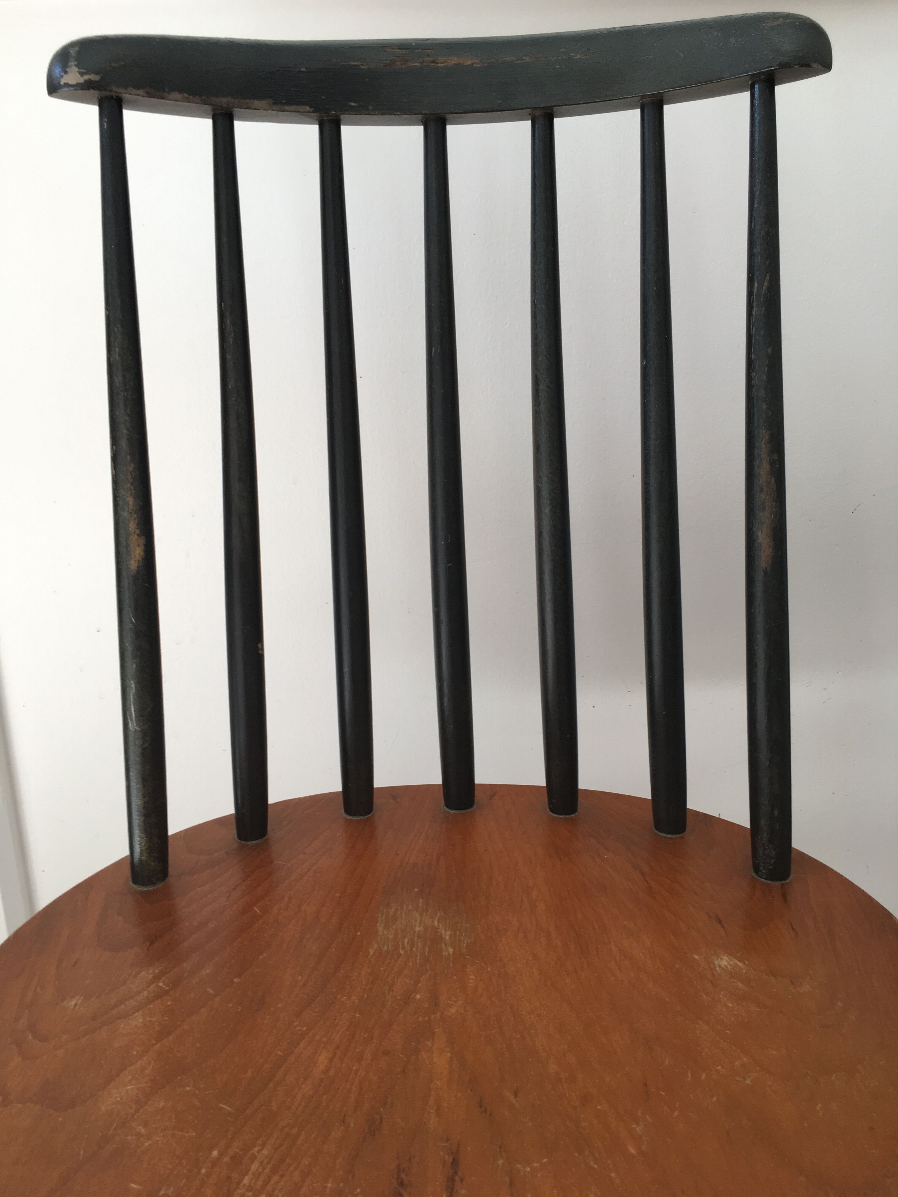 Fanett chair by Ilmari Tapiovaara