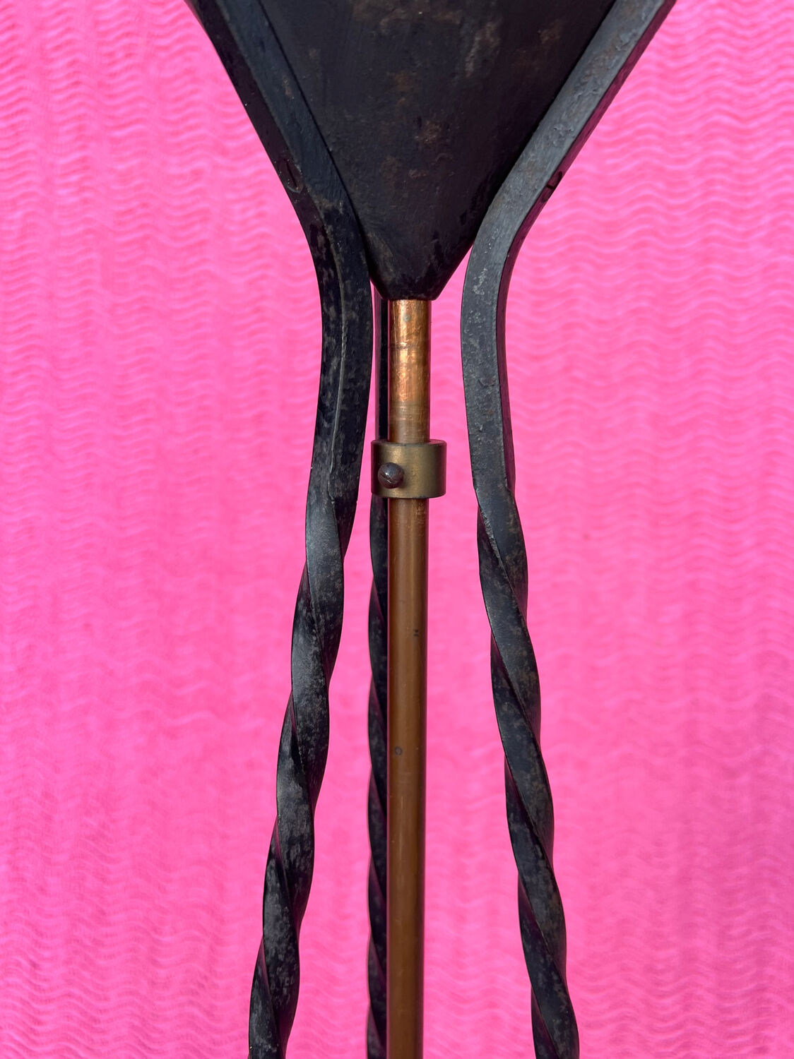 LAMP/IRON SUSPENSION FORGED OPAQUE WHITE GLASS CYLINDRICAL TUBE