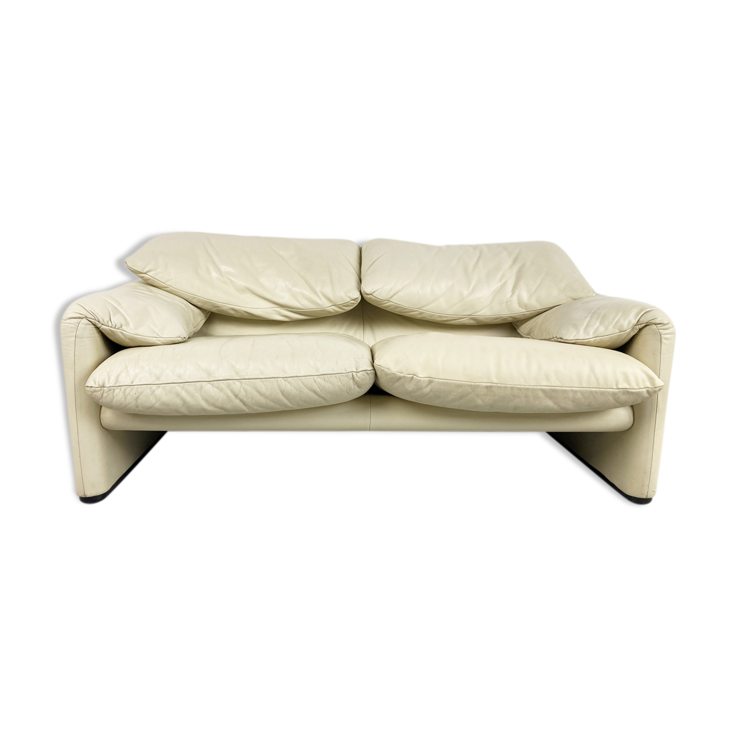Leather Maralunga sofa by Vico Magistretti for Cassina