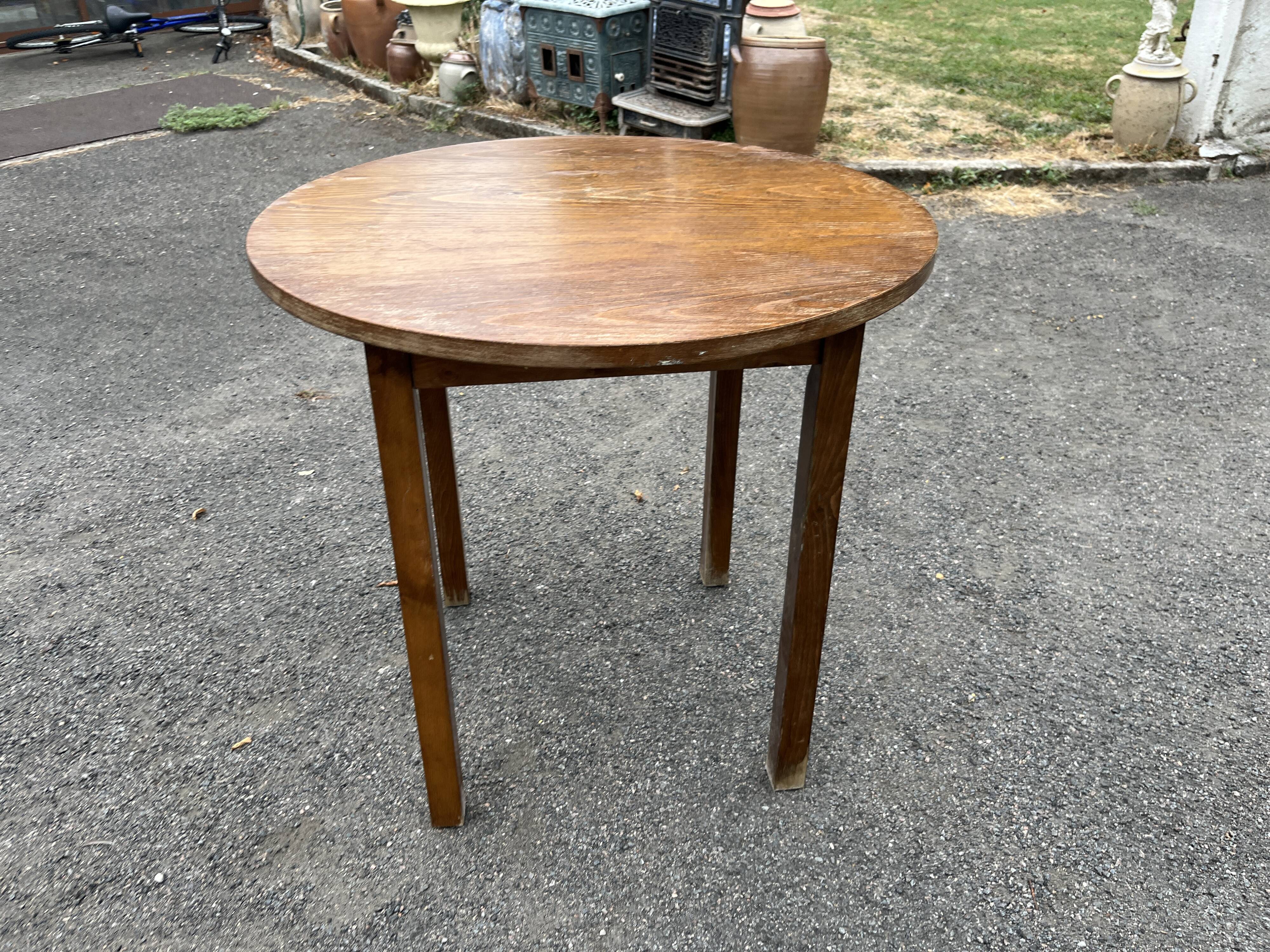 Vintage wooden round table