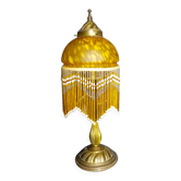Lampe à pampilles en verre soufflé.