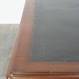 Bureau anglais ancien du XIXe siècle avec plateau en cuir noir