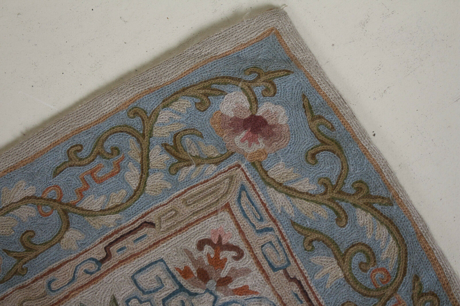 Tapis kashmiri noué et cousu à la main 182x119cm