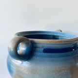 Sandstone pot or garnish