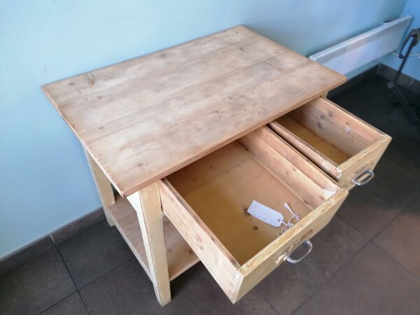 Table de ferme vintage