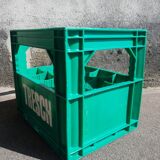 Vintage Tresch green plastic bottle box