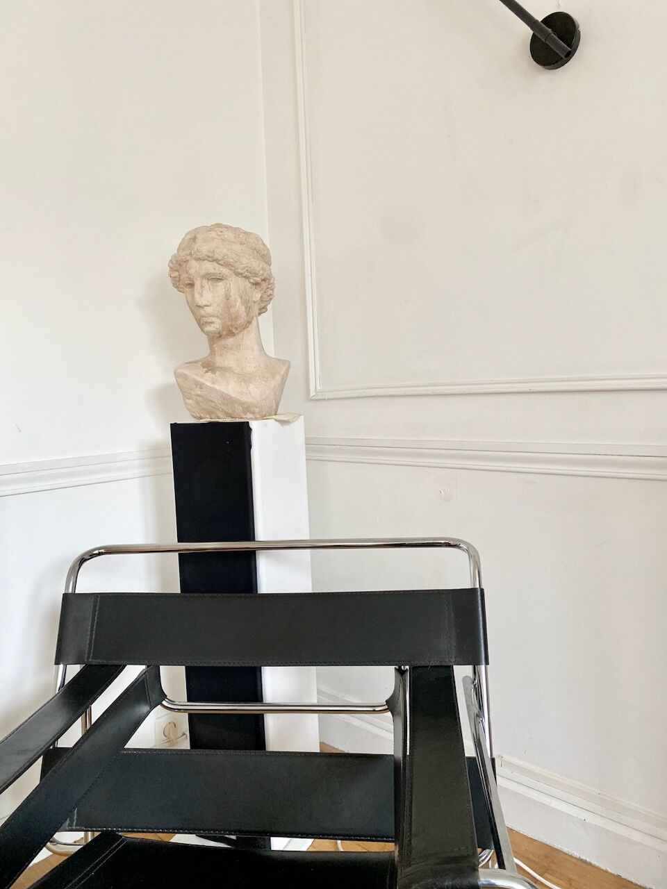 Tête de déesse grecque antique en plâtre