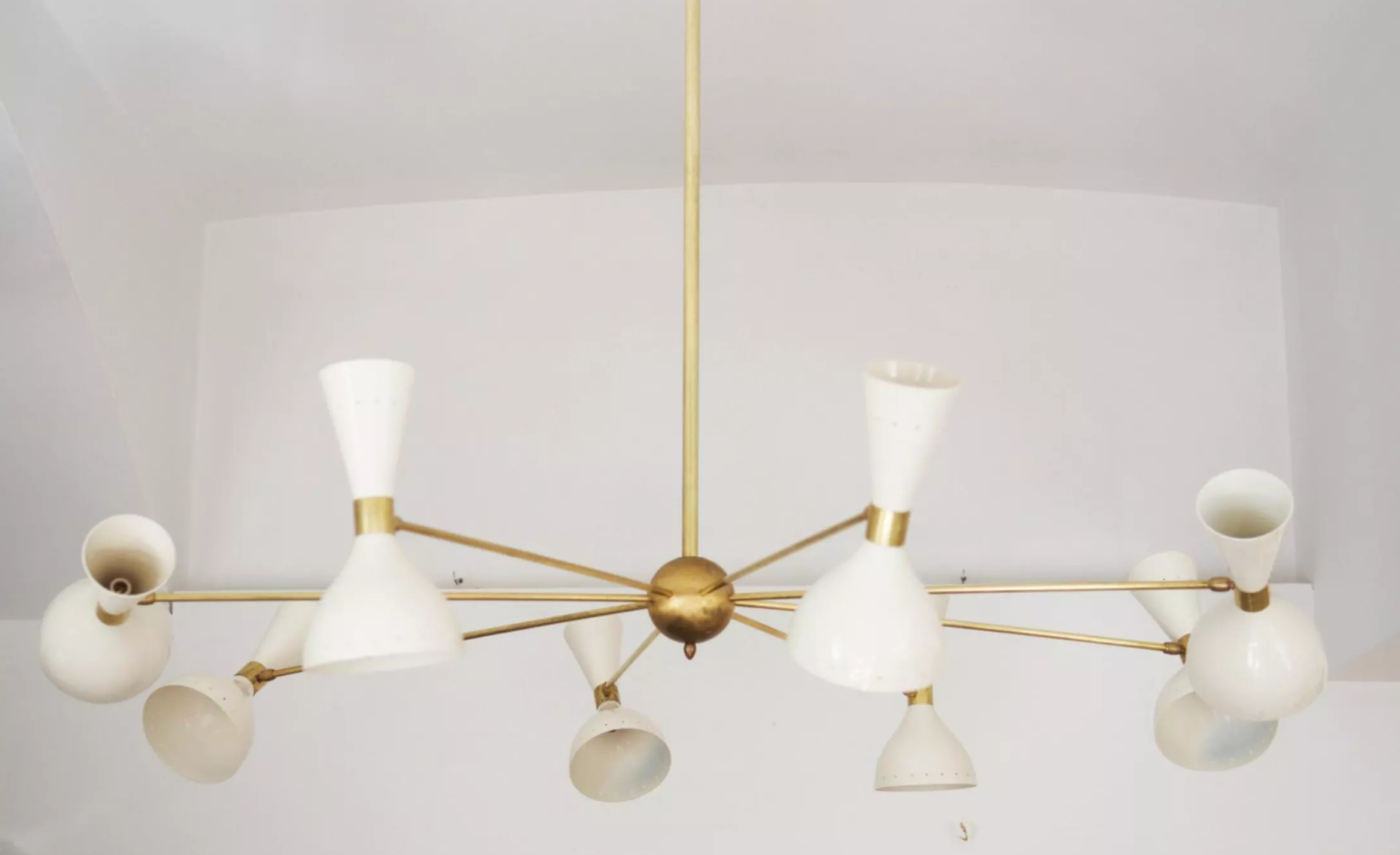 Chandelier in the style of the Italian creations of the 50s