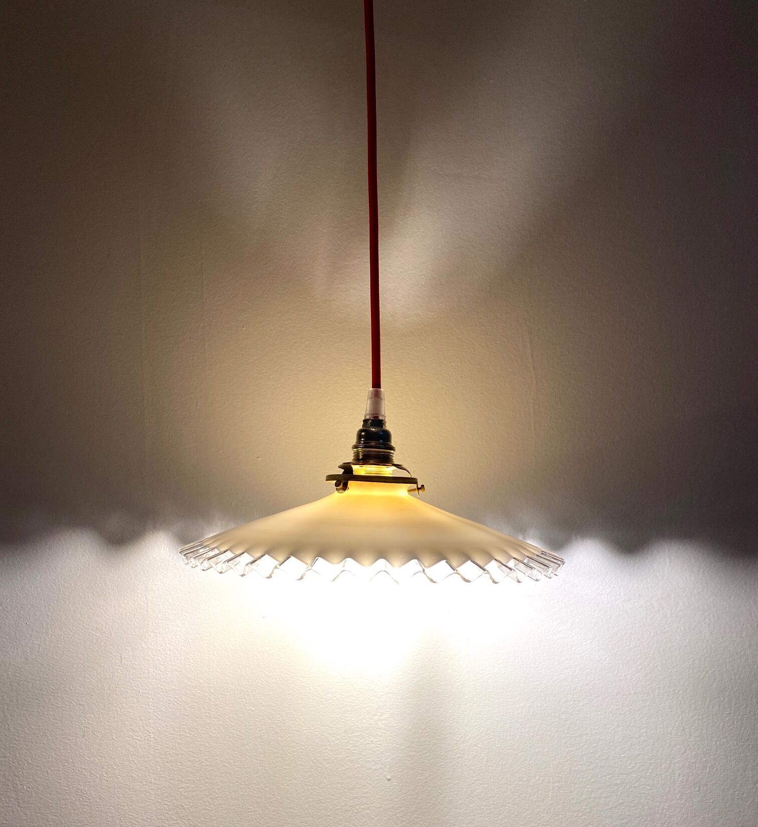 Opaline pendant lamp - vintage - retro - upcycling - unique piece - lamps