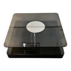 Table basse carrée design