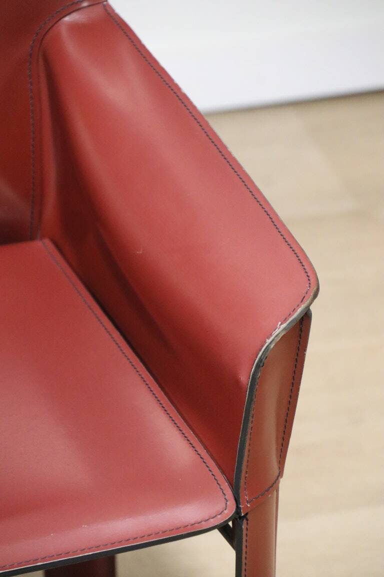 Vintage De Couro leather upholstered armchair, 1980s