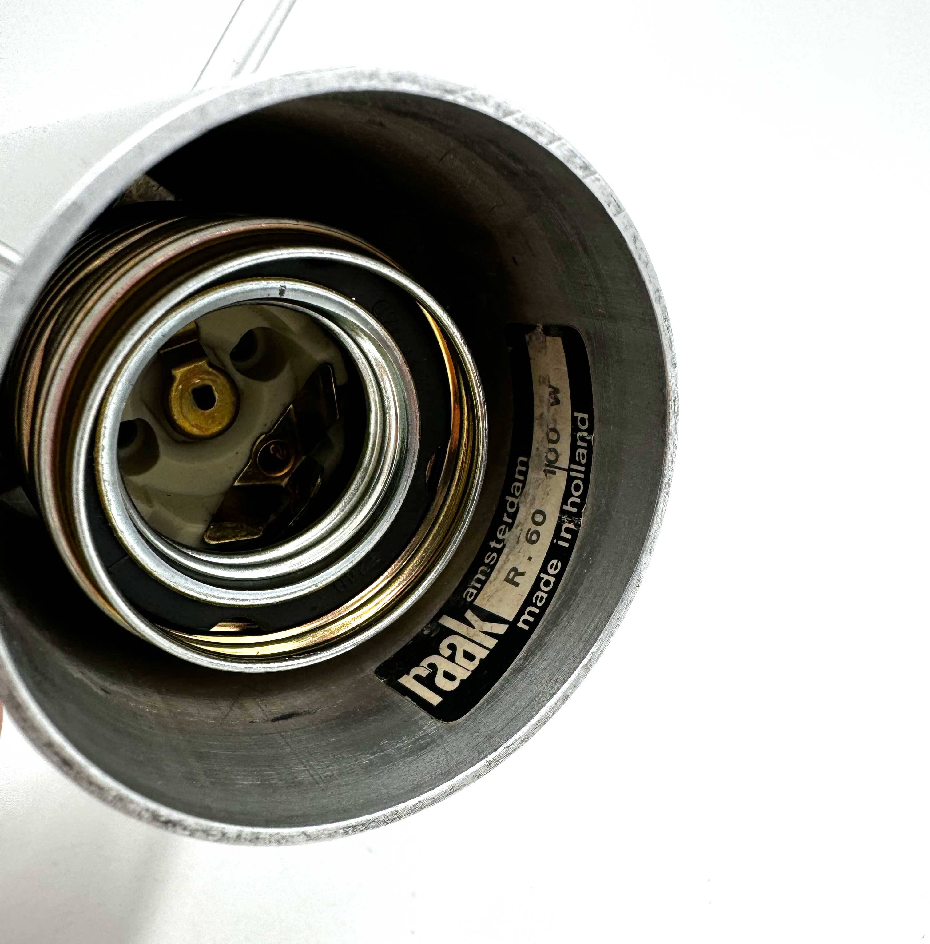 Set of 2 “Cricket” table lamps model R-60 – Raak Amsterdam (Otto Wasch)