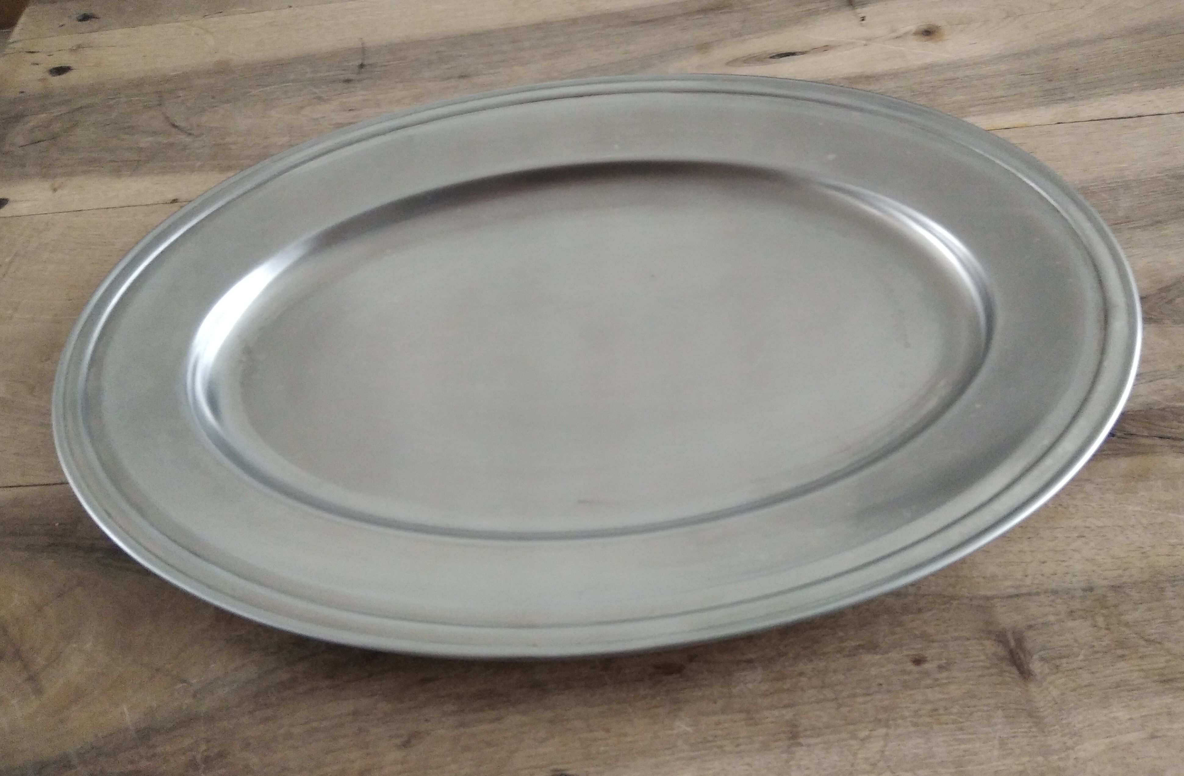 Flat oval medium model Guy Degrenne collection MANOIR