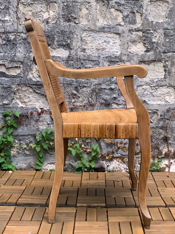 Fauteuil de barbier en bois cannage et paille 1900