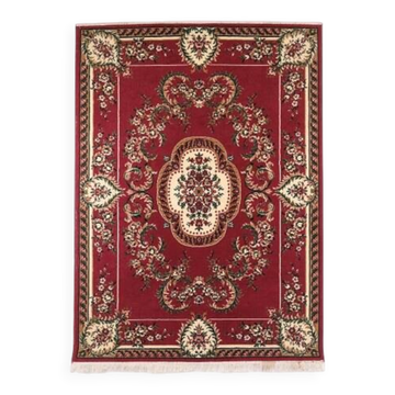 Persian oriental rug with medallion and floral pattern in red tones 225 x 165 cm