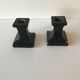 Paire de bougeoirs noirs