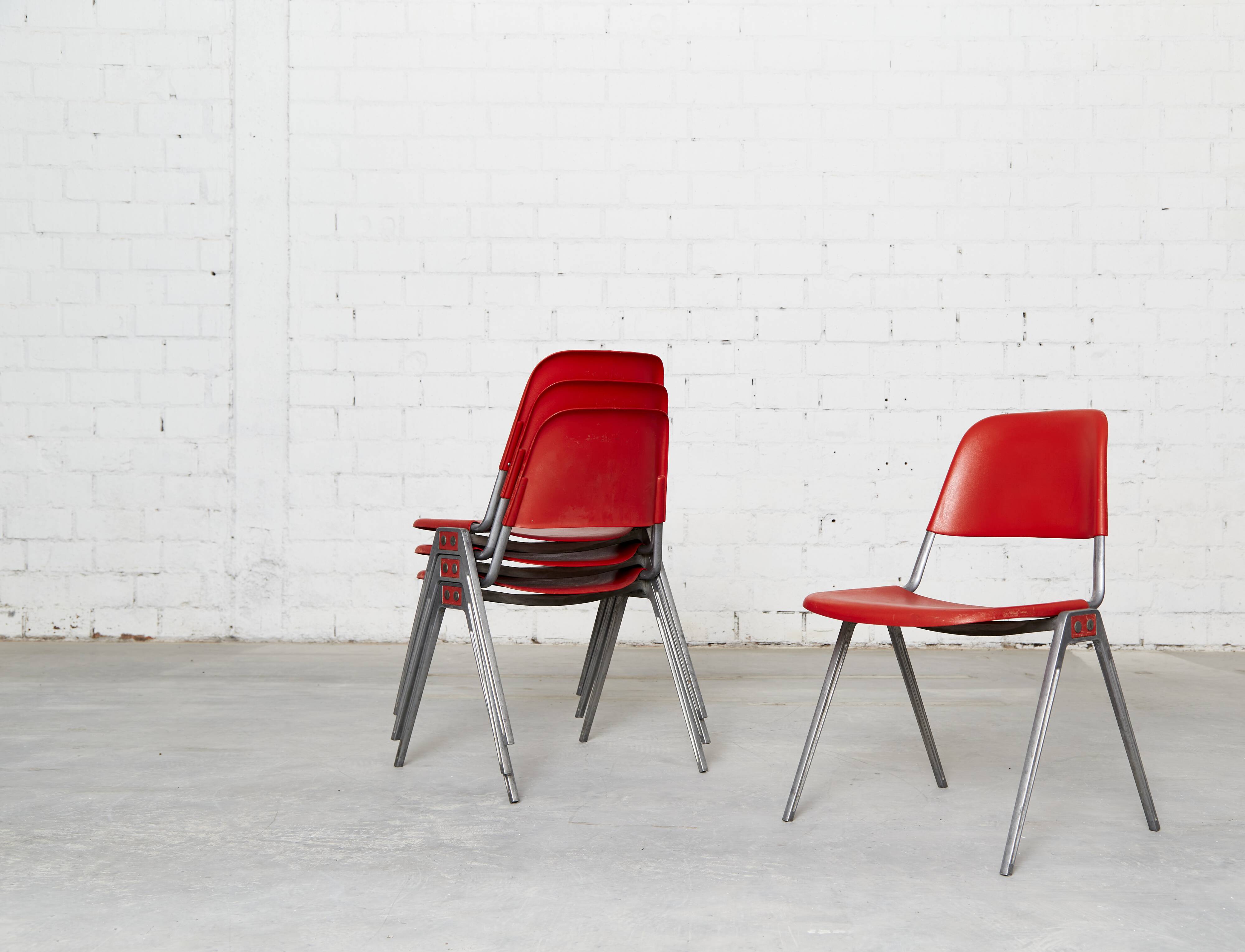 Don Albinson Knoll 1601 Stack Chair for Knoll International
