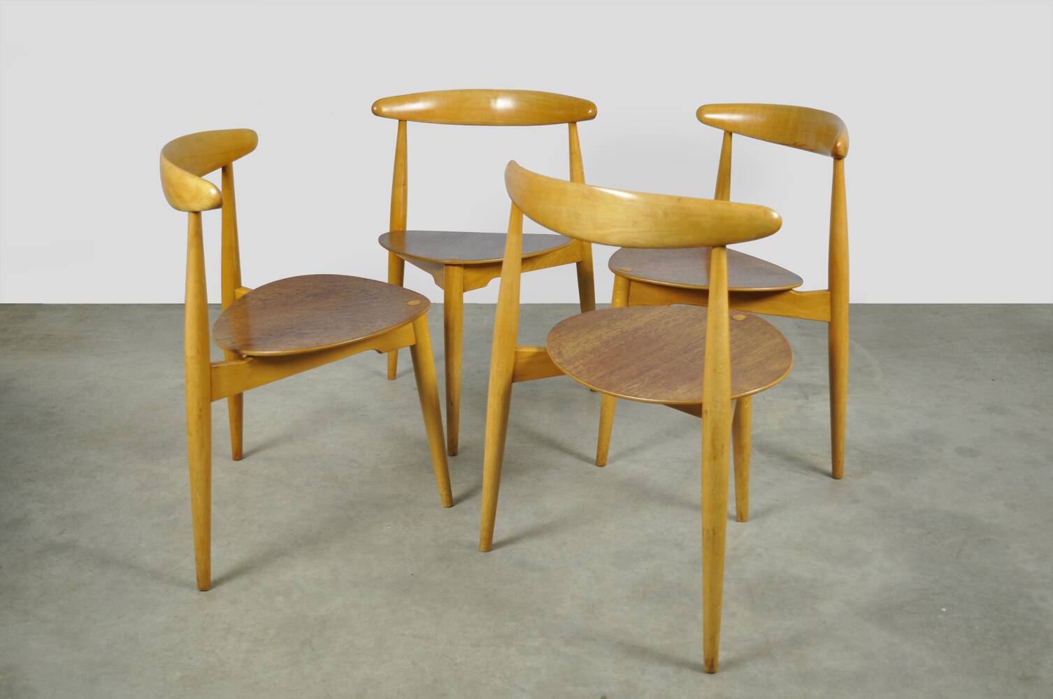 🟡 Beech & teak dining chairs, Hans J. Wegner & Fritz Hansen, Denmark 1950s